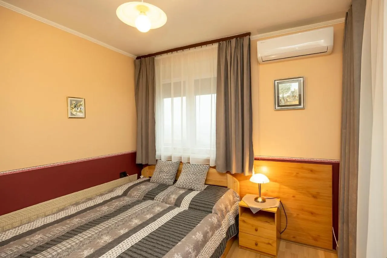 Pajdos Vendeghaz Apartment Eger Hungary